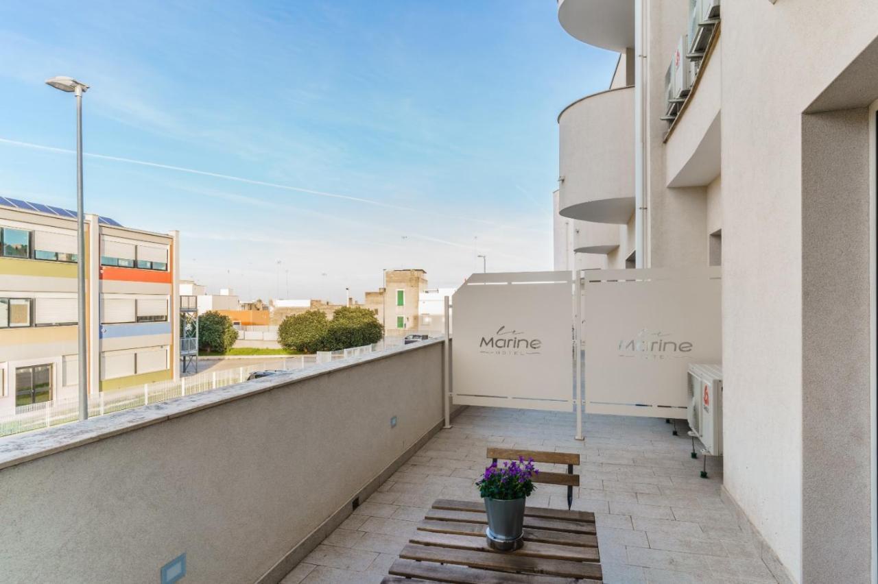 Aparthotel Le Marine Bisceglie Buitenkant foto