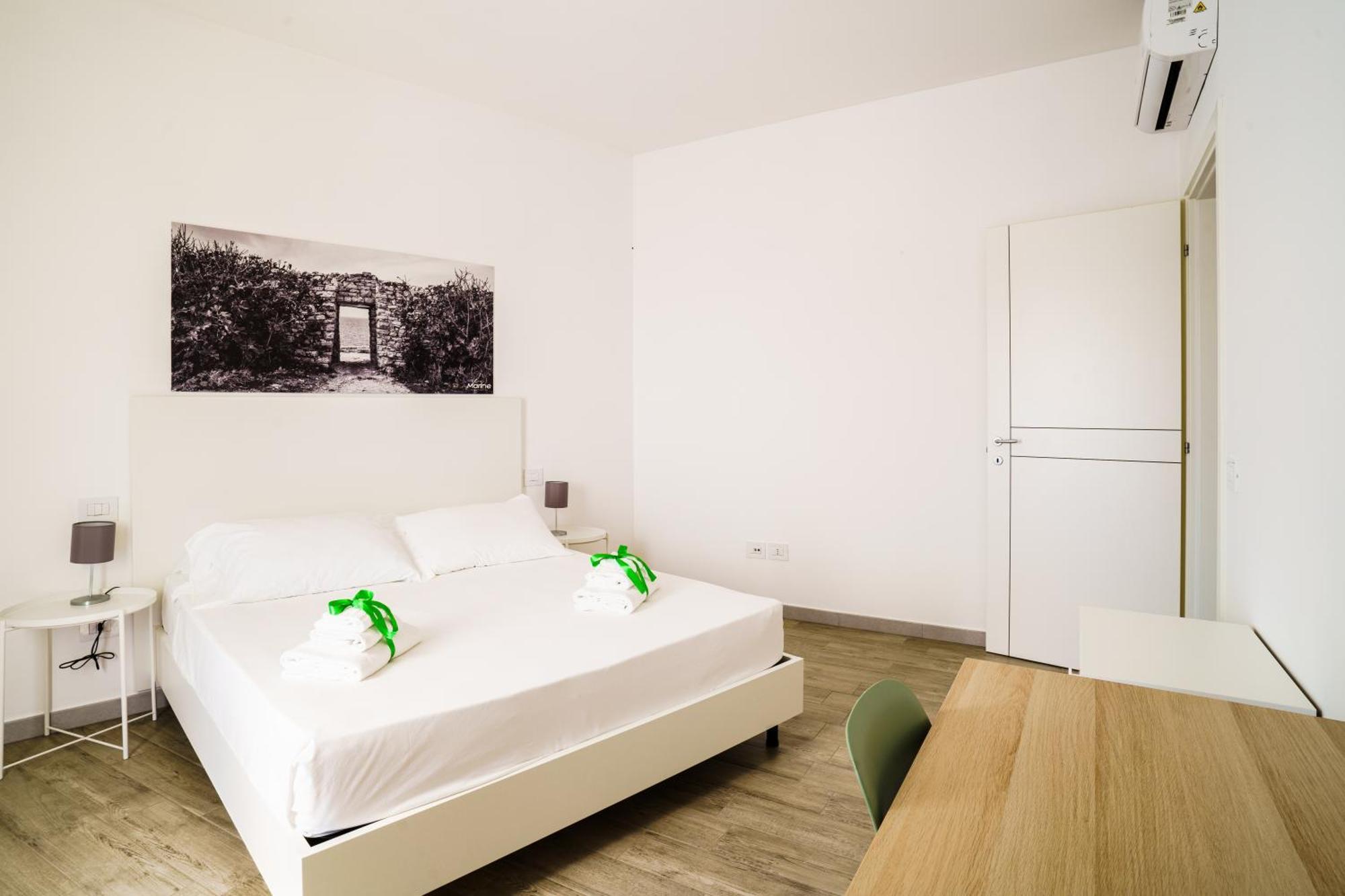 Aparthotel Le Marine Bisceglie Buitenkant foto